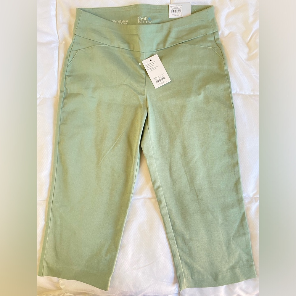 Croft & Barrow Women’s Capri Pants Petite size 4P Regular NWT